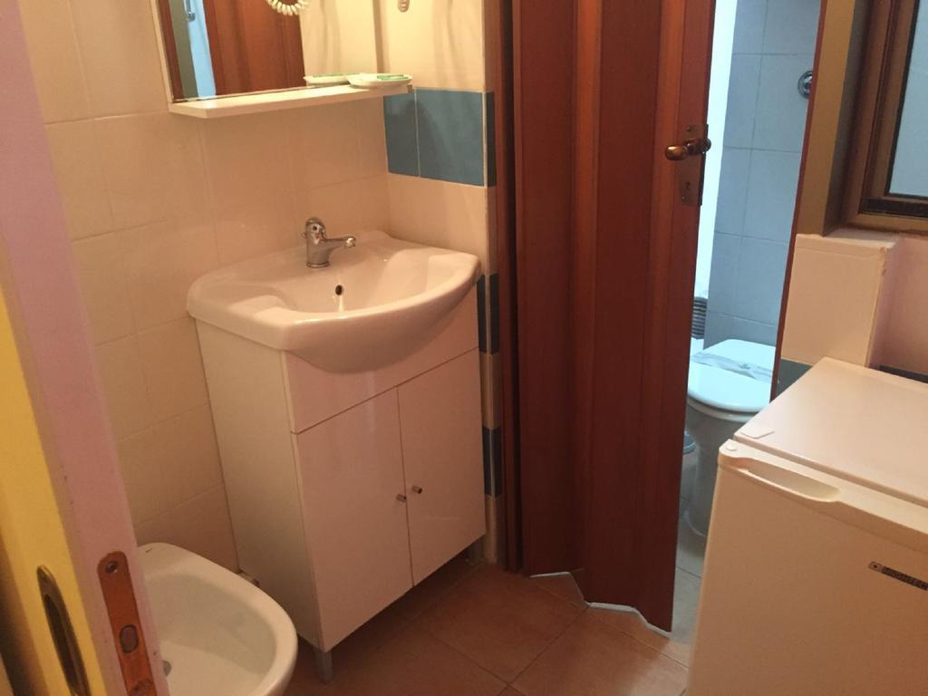 Moon House B&B Cagliari Exterior foto
